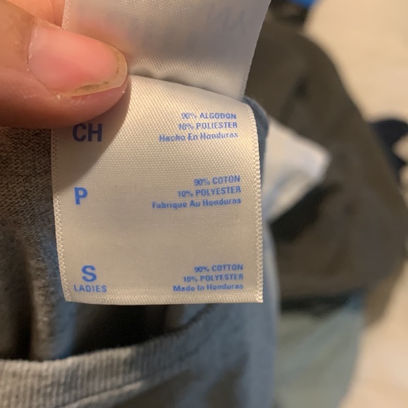 Grey t shirt with pretty bee - Picture 4 of 4